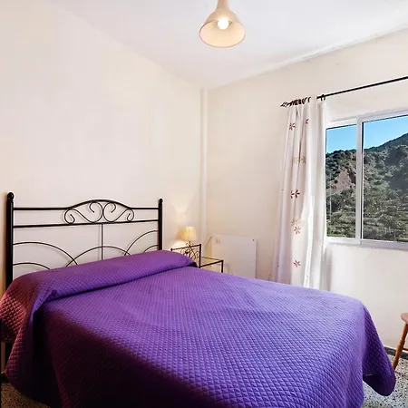 Casa De Berta بيت للعطل