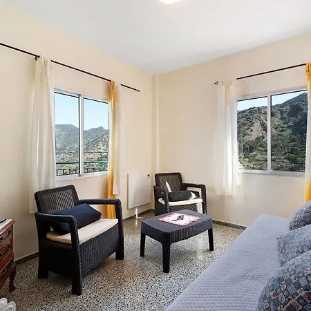 Casa De Berta بيت للعطل *